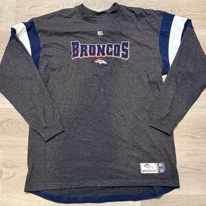 SOLD Denver Broncos Sweater Men’s Long Sleeve Crew Neck Embroidered Pullover NFL